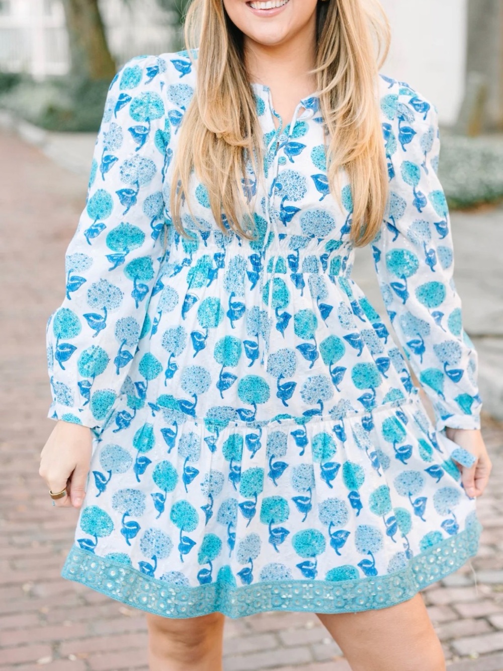 Clara the Label by Victoria Dunn - NWT - M
Camelia | Aqua Flora